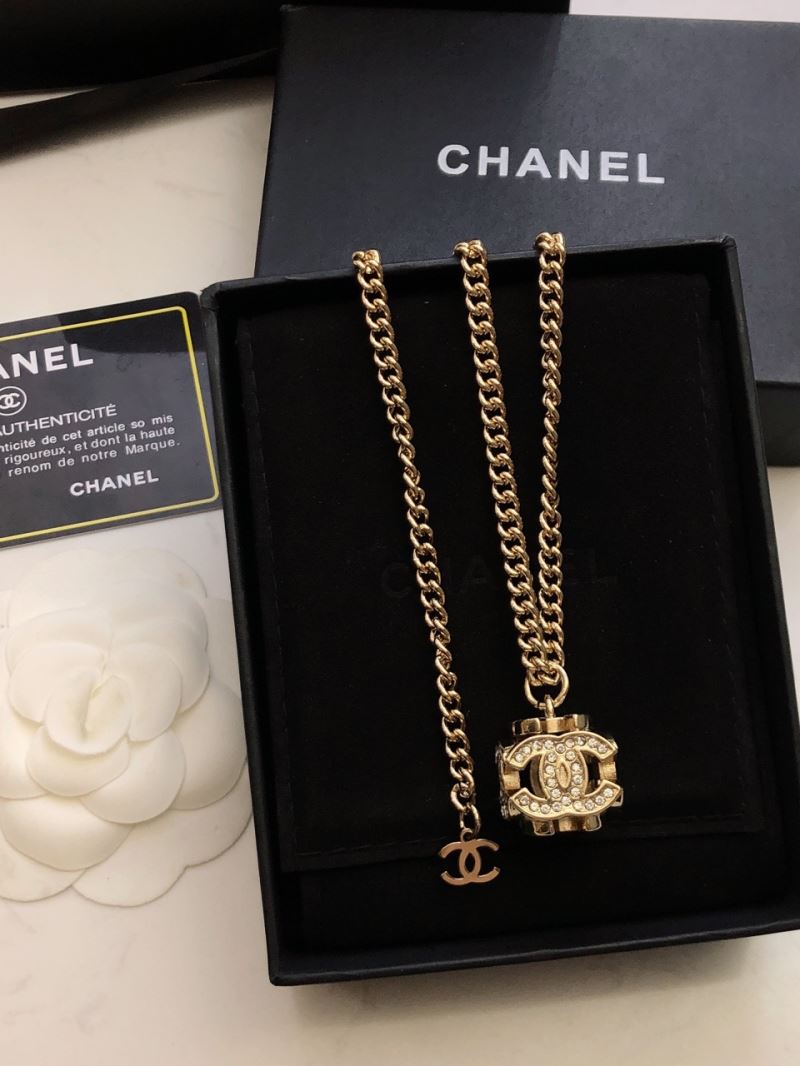 Chanel Necklaces